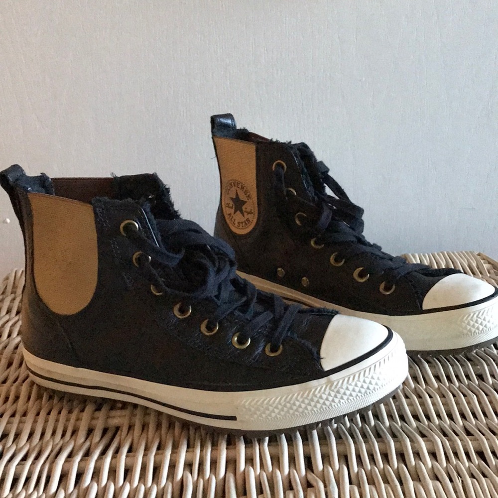 Converse Chuck Taylor Leather Sneakers